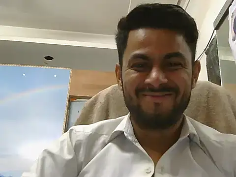 Snapshot of ursdreamperson chatting on 04-28-26, 02:27 ursdreamperson online show from 04-28-26, 02:27