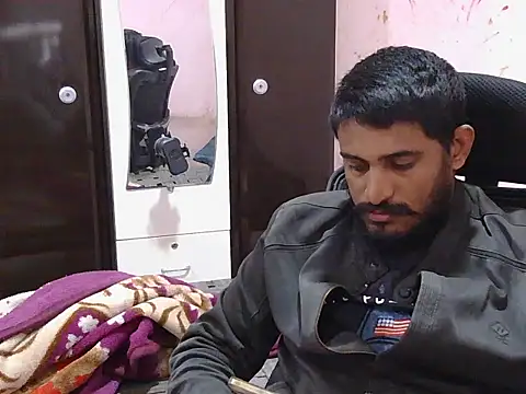 Snapshot of krishjaat43 chatting on 02-05-26, 10:14 krishjaat43 online show from 02-05-26, 10:14