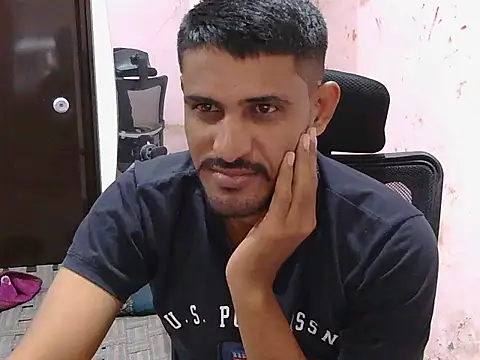 Snapshot of krishjaat43 chatting on 02-07-26, 04:00 krishjaat43 online show from 02-07-26, 04:00