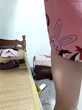 Bubby-xxx online show from 10-14-25, 03:02