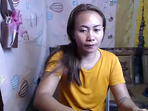 joanpetite online show from 05-27-26, 01:57