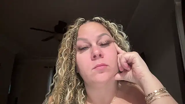 number1slut online show from 03-11-26, 12:44