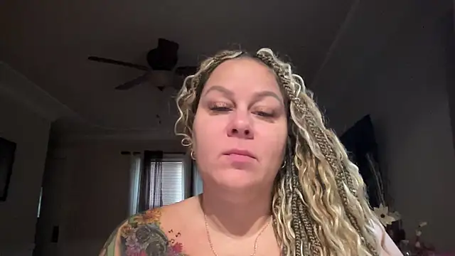 number1slut online show from 03-25-26, 12:22