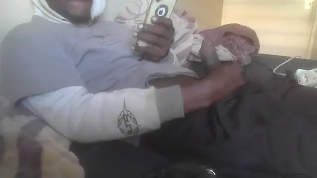 Snapshot of cuminsidebby chatting on 02-18-26, 05:25 cuminsidebby online show from 02-18-26, 05:25