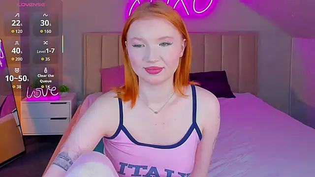 Snapshot of Anna_Patterson chatting on 04-14-26, 09:15 Anna Patterson online show from 04-14-26, 09:15