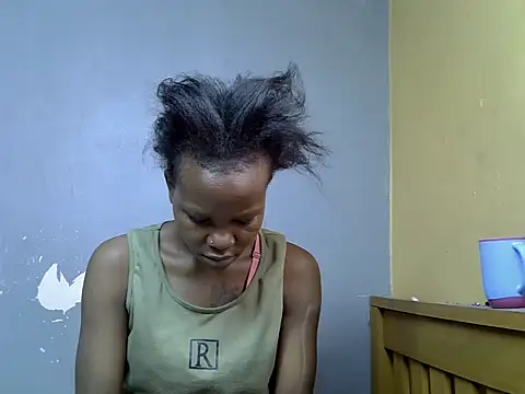 Snapshot of Sweetlanah chatting on 10-07-25, 12:35 Sweetlanah online show from 10-07-25, 12:35