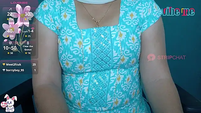 Snapshot of megHana_teLugGu chatting on 01-09-26, 05:43 megHana teLugGu online show from 01-09-26, 05:43