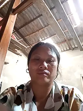 Snapshot of Bibilenu chatting on 09-15-25, 12:54 Bibilenu online show from 09-15-25, 12:54