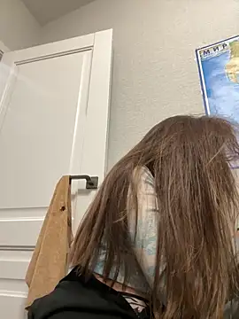 yourfavpsy  online show from 12-18-25, 03:18