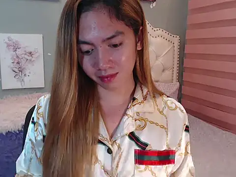 urGoddessChloexxx online show from 04-08-26, 08:20