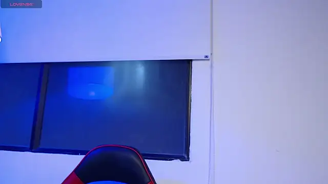 Snapshot of Hell_Girll_ chatting on 09-11-25, 03:50 Hell Girll online show from 09-11-25, 03:50