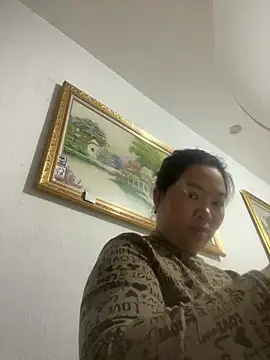 Nhung584 online show from 05-09-26, 12:43