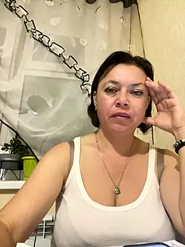 Kiravix online show from 10-02-25, 05:42