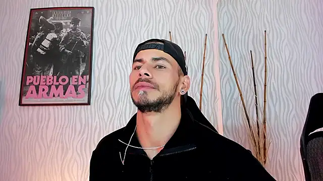 Snapshot of dylan_jacobx chatting on 01-16-26, 03:54 dylan jacobx online show from 01-16-26, 03:54