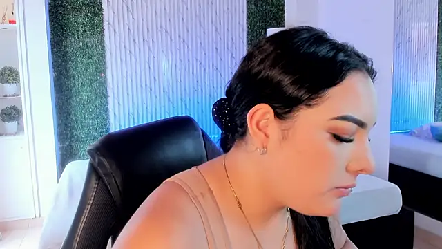 sofiacaramel online show from 01-05-26, 06:33