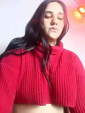 Snapshot of OnlyCurvySofi chatting on 10-11-25, 01:38 OnlyCurvySofi online show from 10-11-25, 01:38