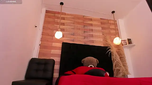 Emily brown04 online show from 12-18-25, 11:16