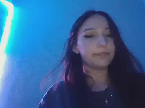 Snapshot of nayla_07 chatting on 01-18-26, 09:07 nayla 07 online show from 01-18-26, 09:07