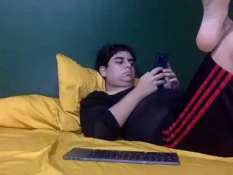 Snapshot of Thiagoforyou chatting on 10-19-25, 07:09 Thiagoforyou online show from 10-19-25, 07:09