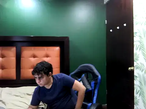 Snapshot of Thiagoforyou chatting on 11-02-25, 04:48 Thiagoforyou online show from 11-02-25, 04:48