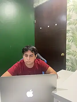 Thiagoforyou online show from 11-23-25, 04:34