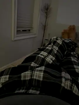 Snapshot of tashaninlife chatting on 11-13-25, 12:20 tashaninlife online show from 11-13-25, 12:20