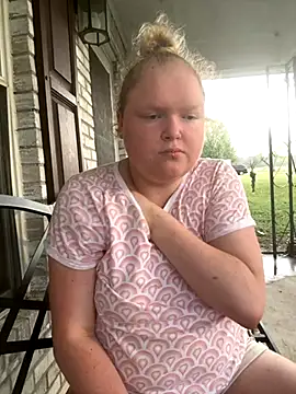 Snapshot of KadiSparkle chatting on 09-23-25, 12:41 KadiSparkle online show from 09-23-25, 12:41