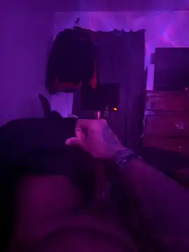 tyrek5051 online show from 02-02-26, 11:09