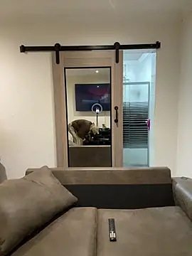 Snapshot of AllDayBbC chatting on 09-28-25, 07:52 AllDayBbC online show from 09-28-25, 07:52