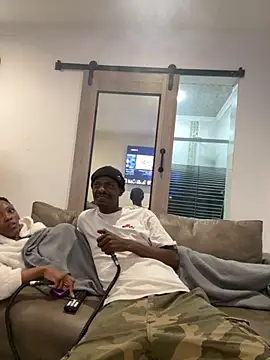 Snapshot of AllDayBbC chatting on 10-18-25, 02:51 AllDayBbC online show from 10-18-25, 02:51