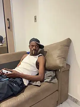 Snapshot of AllDayBbC chatting on 11-13-25, 10:08 AllDayBbC online show from 11-13-25, 10:08