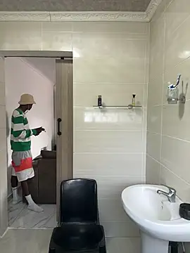 Snapshot of AllDayBbC chatting on 02-19-26, 08:21 AllDayBbC online show from 02-19-26, 08:21