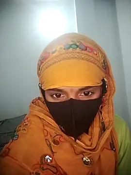 Sexey-Puja online show from 09-24-25, 02:48