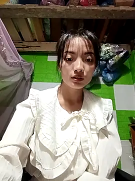 Snapshot of tdtd98 chatting on 11-17-25, 03:34 tdtd98 online show from 11-17-25, 03:34