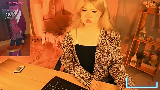 LilithNelson online show from 09-11-25, 05:57