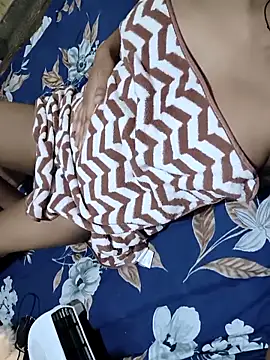 RAYI Queen 2 online show from 02-14-26, 02:03