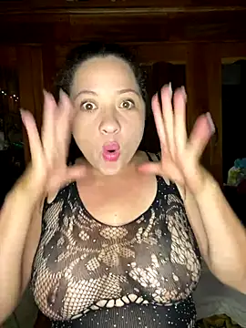 sabrossa online show from 12-19-25, 03:57