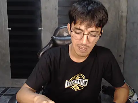 RowyCam online show from 01-12-26, 11:26