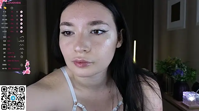 cute club online show from 09-21-25, 05:03