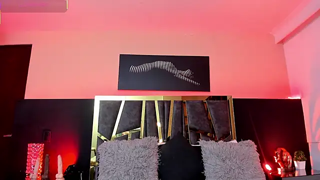 ScarletTorres online show from 10-09-25, 07:12