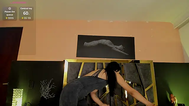 Snapshot of ScarletTorres chatting on 02-12-26, 06:36 ScarletTorres online show from 02-12-26, 06:36