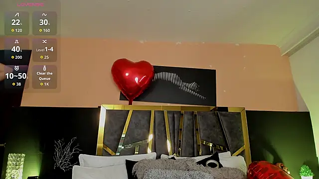 Snapshot of ScarletTorres chatting on 02-13-26, 06:37 ScarletTorres online show from 02-13-26, 06:37