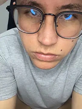 Kurtxxx22 online show from 11-20-25, 04:45