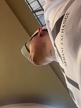 Kurtxxx22 online show from 12-17-25, 10:49