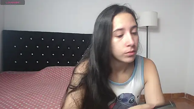 lilacream online show from 10-17-25, 02:30