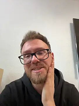 ashton heart online show from 01-11-26, 09:03