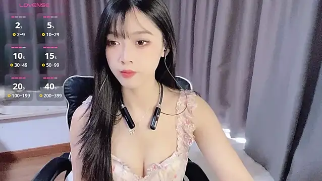 Snapshot of Cicicici-cc chatting on 12-01-25, 03:22 Cicicici-cc online show from 12-01-25, 03:22