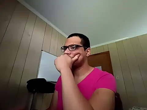 NaturalBeautyQueen online show from 09-25-25, 01:59