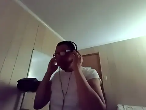 NaturalBeautyQueen online show from 09-26-25, 11:14