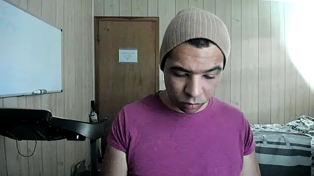 NaturalBeautyQueen online show from 09-29-25, 01:16